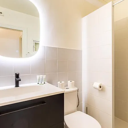 Guestready - Elegant Proche Du Pantheon Pour 3 Parijs